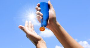 Lightweight Non-Nano ZnO  Sunscreen Lotion SPF 30